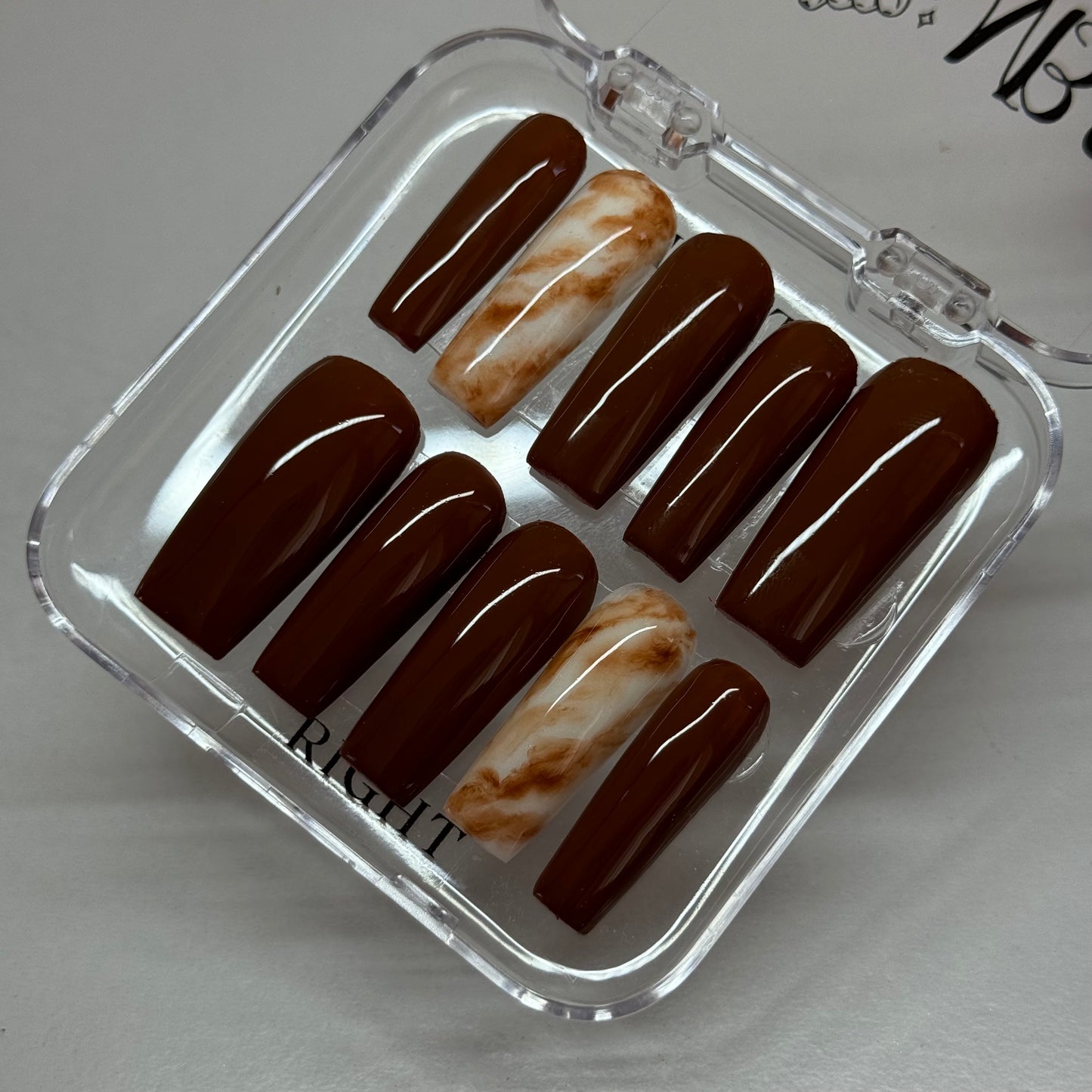 Plain with 2 marble nails