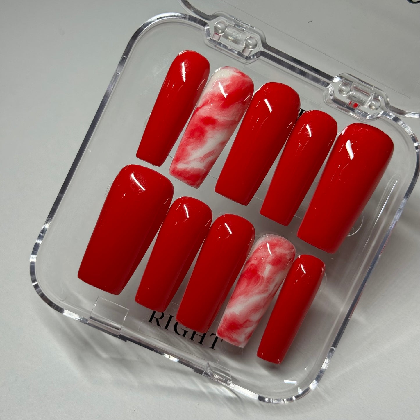 Plain with 2 marble nails