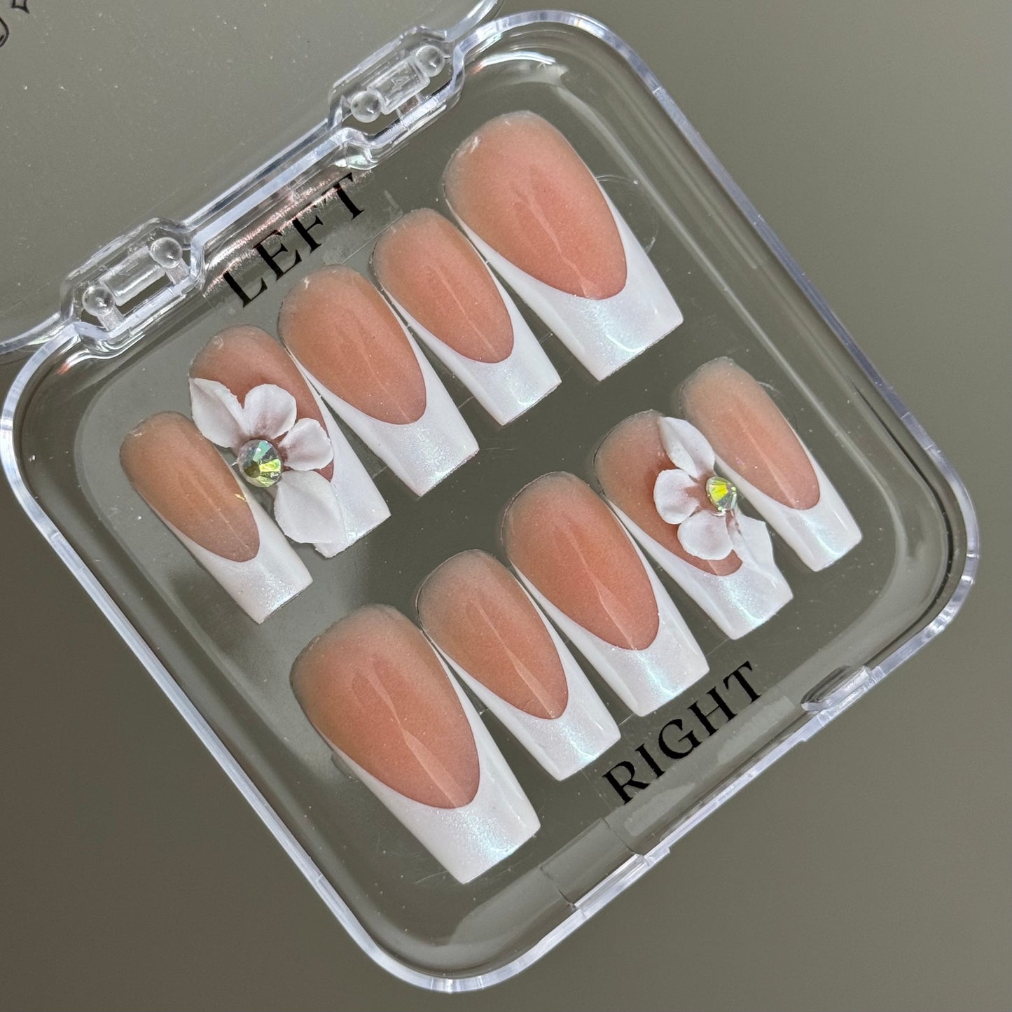 French set with chrome and 3D flower