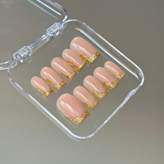 Gold trimmings