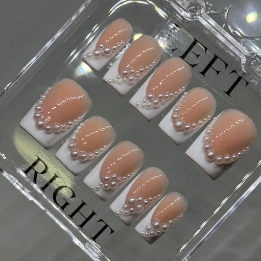 Classic French set with pearls
