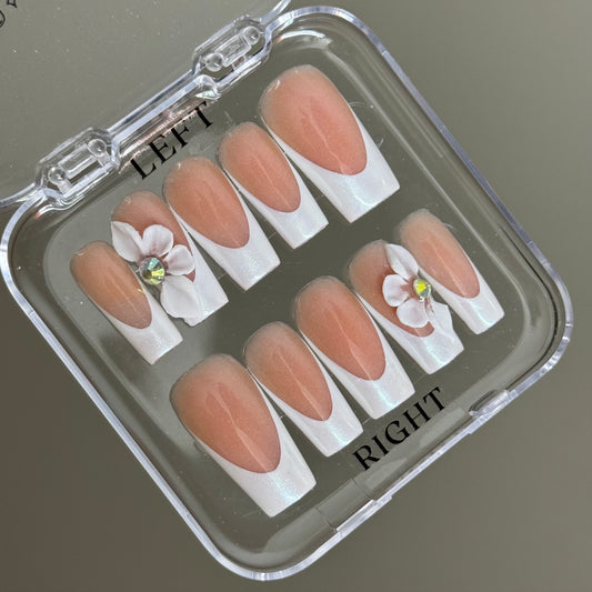 French set with chrome and 3D flower